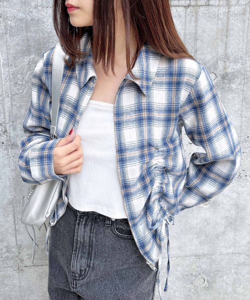 INGNI（イング）の「フロントジップチェック柄ドロストギャザークロップドシャツ（シャツ/ブラウス・レディース・ホワイト系その他2/ネイビー系2/ホワイト系2・M）」の16枚目の写真
