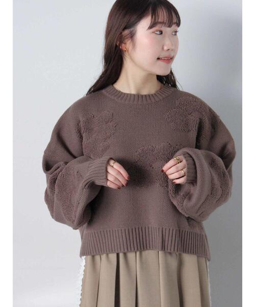 ehka sopo（エヘカソポ）の「◎ショート丈花柄ニット（ニット/セーター・レディース・キナリ/モカ/グレー/ピンク・F）」の3枚目の写真