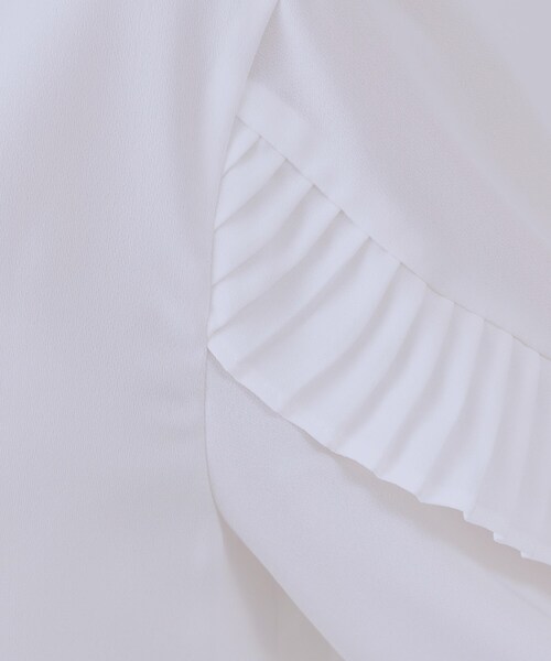 OPAQUE.CLIP（オペークドットクリップ）の「《美人百花掲載》プリーツフリルスリーブブラウス【洗濯機洗い可】（シャツ/ブラウス・レディース・ネイビー/ホワイト/ピンク・38/40/42）」の7枚目の写真