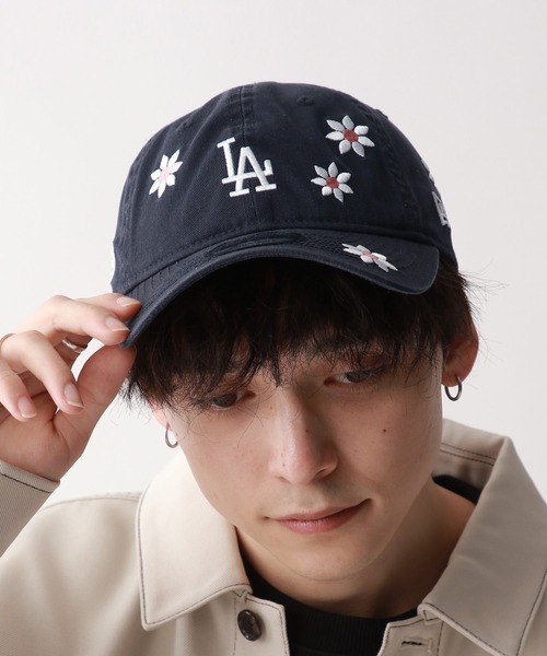 NEW ERA（ニューエラ）の「【NEW ERA】別注/フラワー刺繍キャップ
