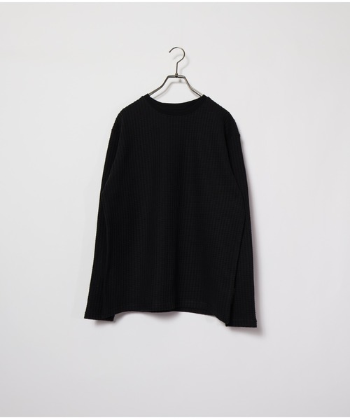 MMMM(エムエムエムエム)の「MMMM/イレギュラーワッフル ロングスリーブクルー(Tシャツ/カットソー・メンズ・ブラック×グレー/ブラック/ホワイト×ブラック/ホワイト・LARGE/X-LARGE/MEDIUM)」の1枚目の写真