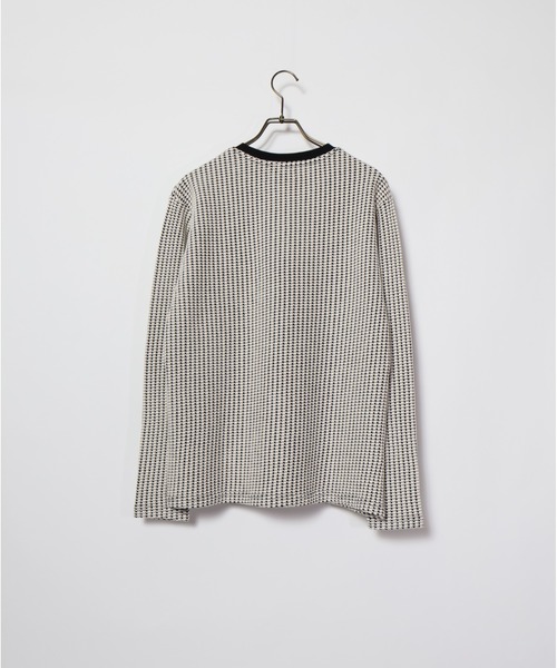 MMMM(エムエムエムエム)の「MMMM/イレギュラーワッフル ロングスリーブクルー(Tシャツ/カットソー・メンズ・ブラック×グレー/ブラック/ホワイト×ブラック/ホワイト・LARGE/X-LARGE/MEDIUM)」の12枚目の写真