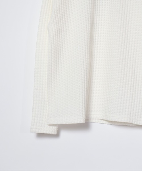 MMMM(エムエムエムエム)の「MMMM/イレギュラーワッフル ロングスリーブクルー(Tシャツ/カットソー・メンズ・ブラック×グレー/ブラック/ホワイト×ブラック/ホワイト・LARGE/X-LARGE/MEDIUM)」の8枚目の写真