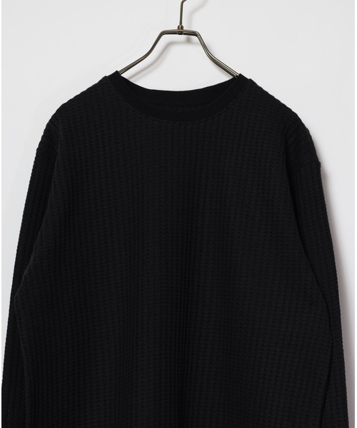 MMMM(エムエムエムエム)の「MMMM/イレギュラーワッフル ロングスリーブクルー(Tシャツ/カットソー・メンズ・ブラック×グレー/ブラック/ホワイト×ブラック/ホワイト・LARGE/X-LARGE/MEDIUM)」の20枚目の写真