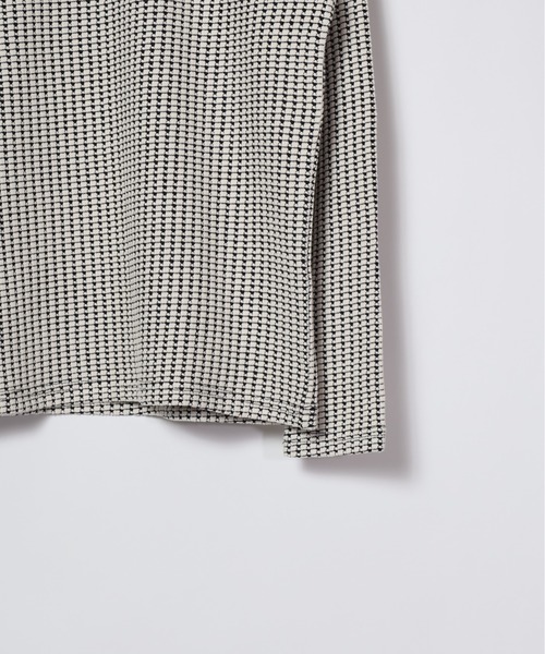 MMMM(エムエムエムエム)の「MMMM/イレギュラーワッフル ロングスリーブクルー(Tシャツ/カットソー・メンズ・ブラック×グレー/ブラック/ホワイト×ブラック/ホワイト・LARGE/X-LARGE/MEDIUM)」の18枚目の写真