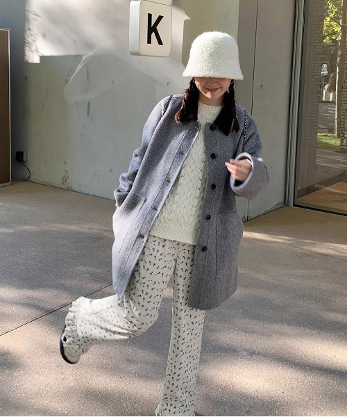 WEGO(ウィゴー)の「WEGO/小花柄ストレートイージーパンツ(その他パンツ・レディース・ホワイト・MEDIUM/LARGE)」の8枚目の写真