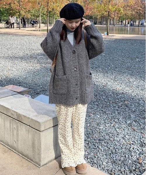 WEGO(ウィゴー)の「WEGO/小花柄ストレートイージーパンツ(その他パンツ・レディース・ホワイト・MEDIUM/LARGE)」の6枚目の写真