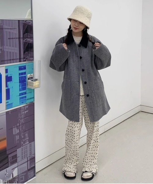 WEGO(ウィゴー)の「WEGO/小花柄ストレートイージーパンツ(その他パンツ・レディース・ホワイト・MEDIUM/LARGE)」の5枚目の写真