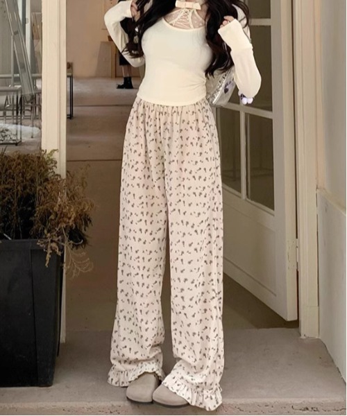 WEGO(ウィゴー)の「WEGO/小花柄ストレートイージーパンツ(その他パンツ・レディース・ホワイト・MEDIUM/LARGE)」の21枚目の写真