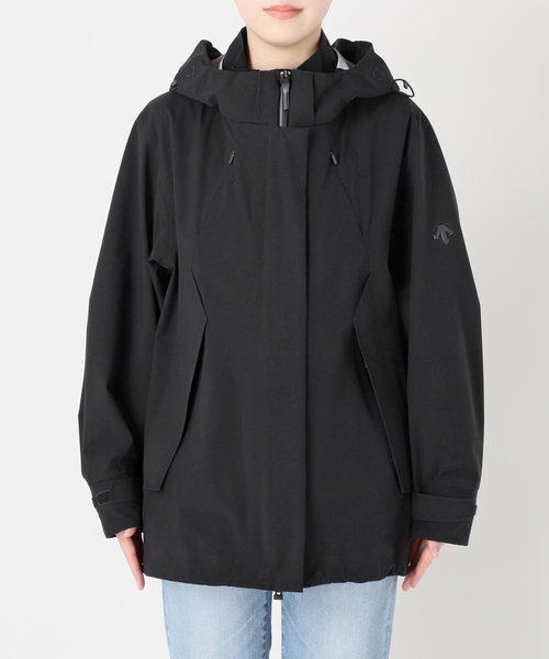 Spick & Span(スピックアンドスパン)の「DESCENTE ALLTERRAIN/デサント オルテライン WATERPROOF JACKET(マウンテンパーカー・レディース・ブラック/アイボリー・MEDIUM/LARGE)」の22枚目の写真