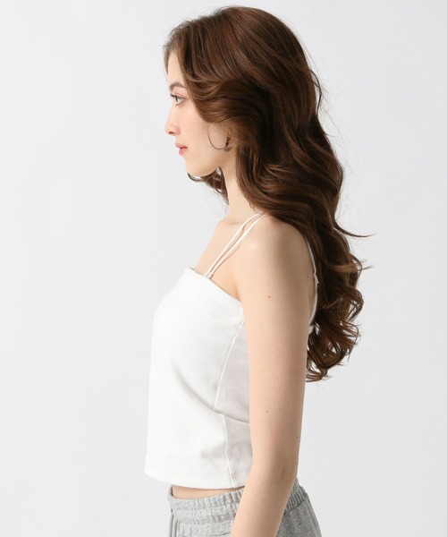 FOREVER 21（フォーエバー トゥエンティーワン）の「【2025SS】カップ付きダブルストラップキャミ＜肩紐取り外し可能＞（キャミソール・レディース・ブラック/チャコールグレー/オフホワイト・SMALL/MEDIUM）」の21枚目の写真