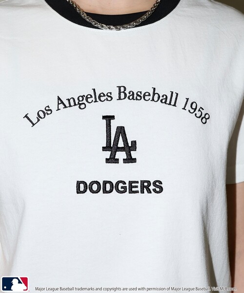 PUBLUX(パブリュクス)の「PUBLUX/パブリュクス MLB ロゴ リンガーTシャツ 限定展開(Tシャツ/カットソー・レディース・オフホワイト/ナチュラル/ネイビー・フリ-)」の12枚目の写真
