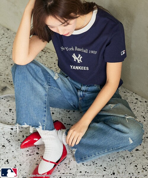PUBLUX(パブリュクス)の「PUBLUX/パブリュクス MLB ロゴ リンガーTシャツ 限定展開(Tシャツ/カットソー・レディース・オフホワイト/ナチュラル/ネイビー・フリ-)」の15枚目の写真