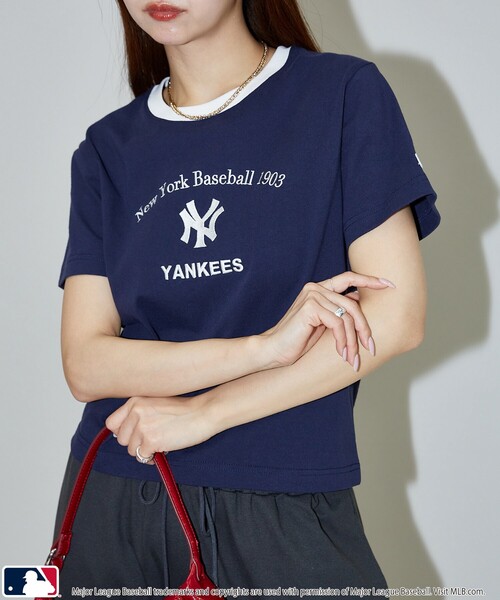 PUBLUX(パブリュクス)の「PUBLUX/パブリュクス MLB ロゴ リンガーTシャツ 限定展開(Tシャツ/カットソー・レディース・オフホワイト/ナチュラル/ネイビー・フリ-)」の17枚目の写真