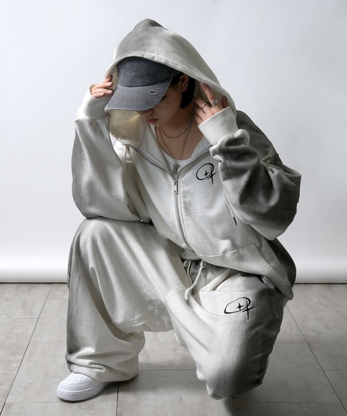 Starting Over（スターティングオーバー）の「one point stitch spray processing sweat pants/ワンポイント刺繍 スプレー加工 スウェットパンツ（スウェットパンツ・メンズ・オフホワイト/チャコールグレー・L/M）」の21枚目の写真