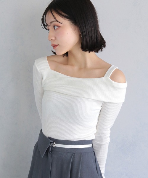 cheriella(シェリエラ)の「【cheriella】ワンショルリブTOPS ONE-SHOULDER RIB TOPS(Tシャツ/カットソー・レディース・アイボリー/ブラック・M)」の10枚目の写真