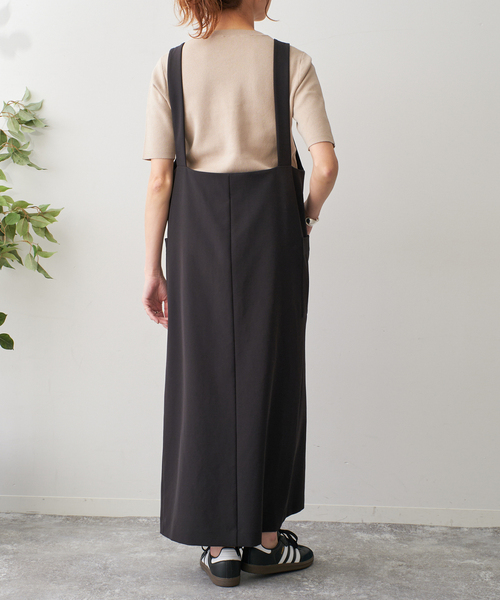 Spick & Span（スピックアンドスパン）の「バックル付きダブルクロスジャンスカ（ジャンパースカート・レディース・ブラック/ベージュ・36/38）」の7枚目の写真