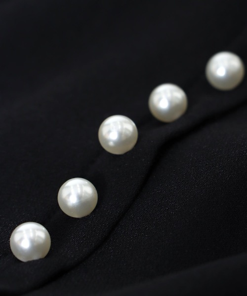 Jines（ジネス）の「バックパールAラインブラウス（シャツ/ブラウス・レディース・ブラック/ホワイト・38）」の15枚目の写真