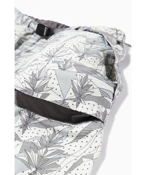 and wander(アンドワンダー)の「BRUSHED NYLON SHORT|ブラッシュナイロンショーツ(その他パンツ・メンズ・ブルー/グレー/チャコール・XL/L/M/S/XXL)」の16枚目の写真