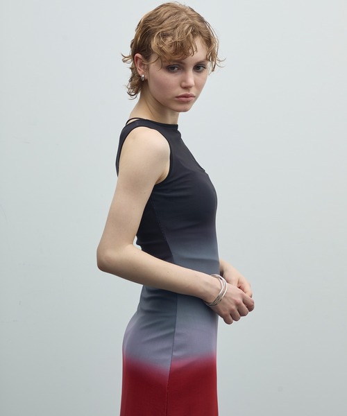 uyu.（ウユ）の「アートデザインシアーワンピース【uyu./ウユ】（ワンピース・レディース・レッド/グレー・FREE）」の6枚目の写真