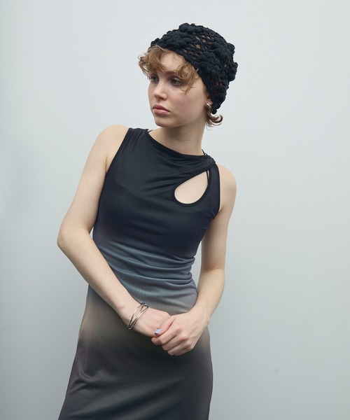 uyu.（ウユ）の「アートデザインシアーワンピース【uyu./ウユ】（ワンピース・レディース・レッド/グレー・FREE）」の14枚目の写真