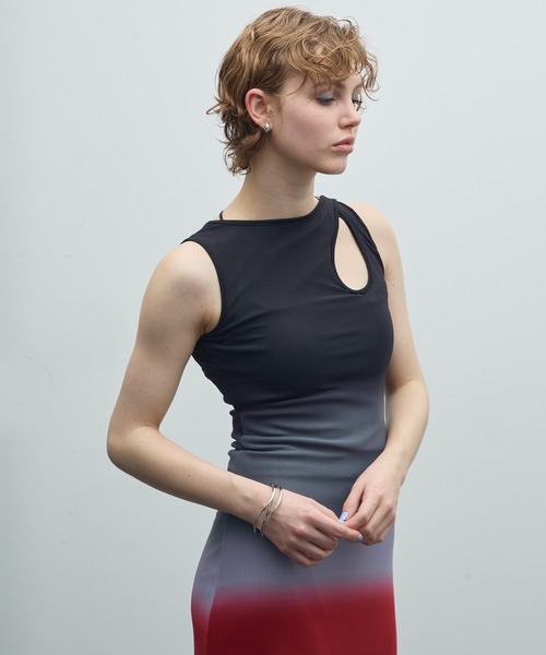 uyu.（ウユ）の「アートデザインシアーワンピース【uyu./ウユ】（ワンピース・レディース・レッド/グレー・FREE）」の19枚目の写真