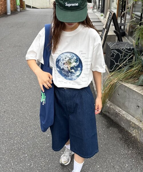 CIAOPANIC TYPY(チャオパニックティピー)の「【WEB限定】【UNISEX】ムーンクレーター&アースロゴプリントTee(Tシャツ/カットソー・レディース・ブラック/ホワイト/グリーン系その他/ネイビー/インディゴブルー/ホワイト系その他/ブラック系その他/グレー/グレー系その他・LARGE/MEDIUM)」の12枚目の写真