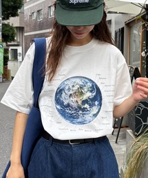 CIAOPANIC TYPY（チャオパニックティピー）の「【WEB限定】【UNISEX】ムーンクレーター＆アースロゴプリントTee（Tシャツ/カットソー）」