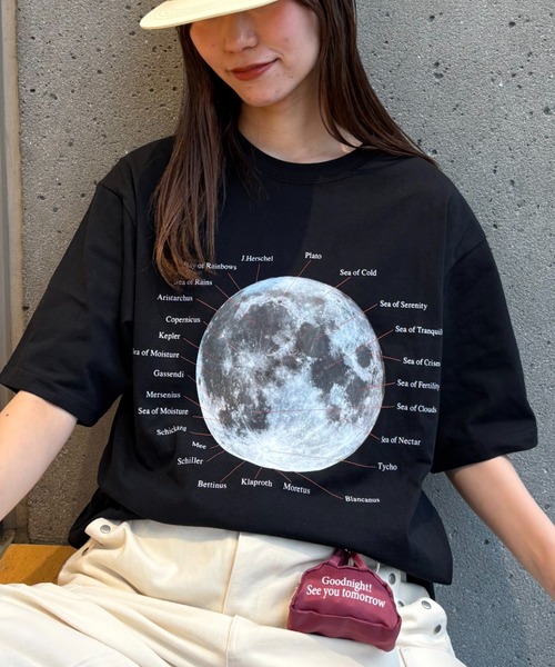 【WEB限定】【新色追加】ムーンクレーター＆アースロゴプリントTeeの3枚目の写真