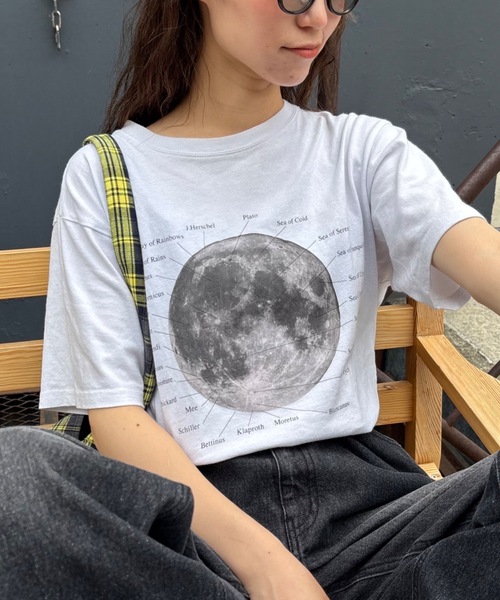 【WEB限定】【新色追加】ムーンクレーター＆アースロゴプリントTeeの12枚目の写真