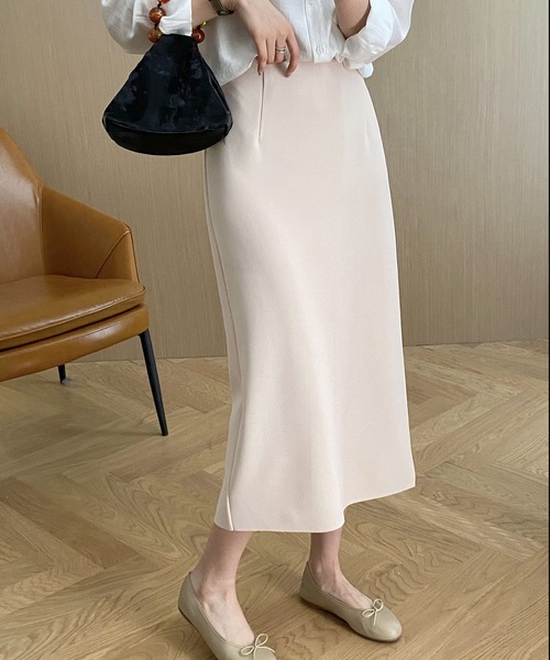 DECADE CLASSIC(ディケイド クラシック)の「ストレートフレアスカート(スカート・レディース・ライトベージュ/ブラック/ベージュ・SMALL/MEDIUM)」の3枚目の写真
