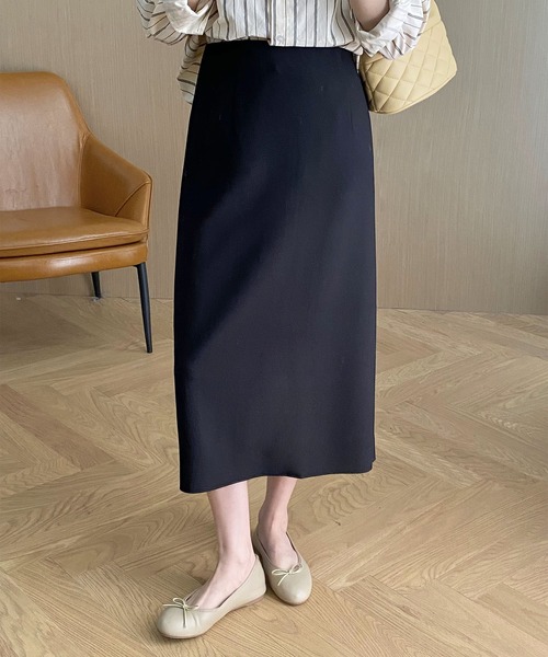 DECADE CLASSIC(ディケイド クラシック)の「ストレートフレアスカート(スカート・レディース・ライトベージュ/ブラック/ベージュ・SMALL/MEDIUM)」の1枚目の写真