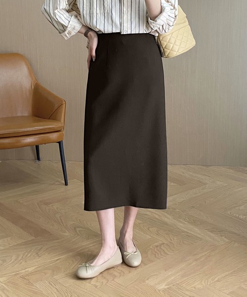 DECADE CLASSIC(ディケイド クラシック)の「ストレートフレアスカート(スカート・レディース・ライトベージュ/ブラック/ベージュ・SMALL/MEDIUM)」の10枚目の写真