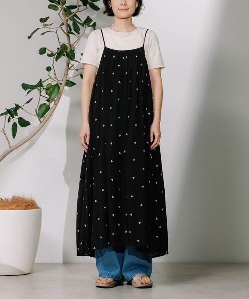 FREAK'S STORE（フリークスストア）の「インド 幾何学刺繍 キャミワンピース（ワンピース・レディース・ブラウン/ブラック/オフホワイト・ﾌﾘ-）」の22枚目の写真