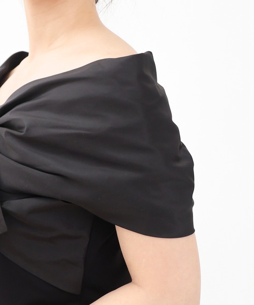 TRUDEA（トルディア）の「(接触冷感/暑さ対策)リボンデザイン異素材カットソー（Tシャツ/カットソー・レディース・ホワイト/ブラウン/ブラック・MEDIUM）」の17枚目の写真