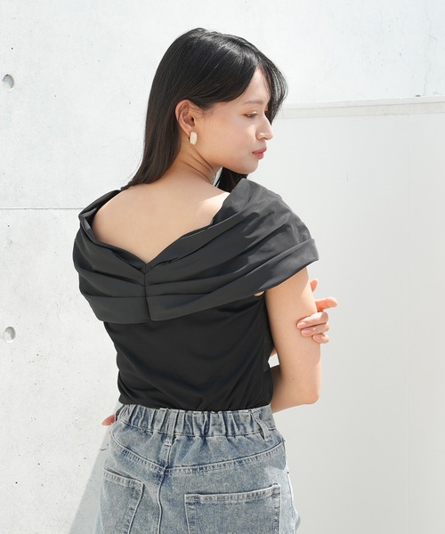 TRUDEA（トルディア）の「(接触冷感/暑さ対策)リボンデザイン異素材カットソー（Tシャツ/カットソー・レディース・ホワイト/ブラウン/ブラック・MEDIUM）」の8枚目の写真