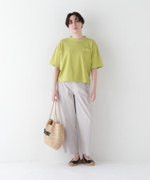 human woman（ヒューマンウーマン）の「【3サイズ展開】◆ドビーストレッチワンタックセミワイドパンツ（その他パンツ・レディース・ベージュ系その他2/ネイビー・SMALL/MEDIUM/LARGE）」の8枚目の写真