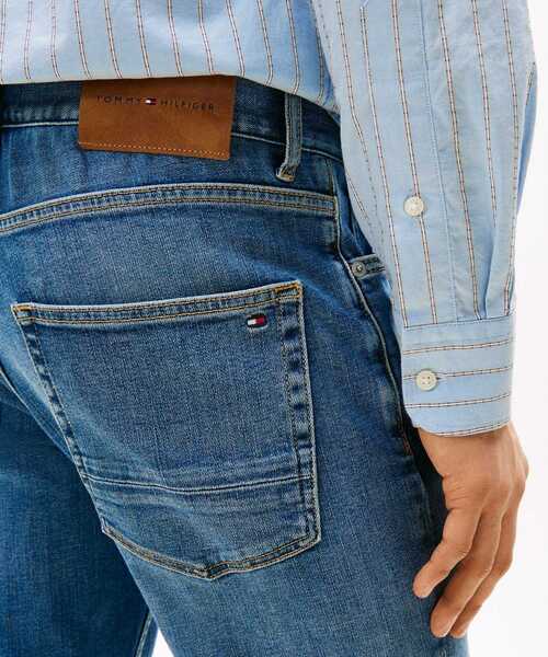 TOMMY HILFIGER(トミーヒルフィガー)の「コアデントンライトブルージーンズ(デニムパンツ・メンズ・ライトブルー・32inch/34inch/30inch/36inch/38inch/28inch)」の3枚目の写真