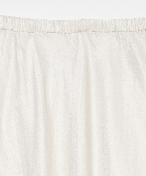 HELIOPOLE（エリオポール）の「SATIN MAXI FLARE SKIRT（スカート・レディース・アイボリー/ダークブラウン・38/36）」の5枚目の写真