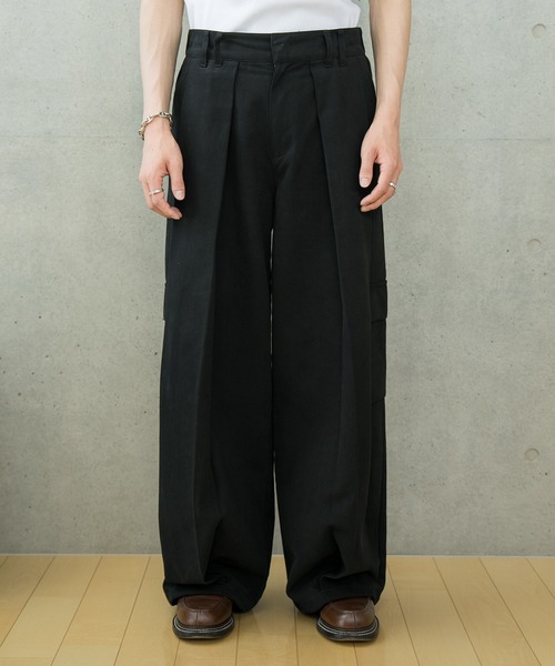 Nanmo.（ナンモ）の「TUCK WIDE CARGO PANTS/タックワイドカーゴパンツ（カーゴパンツ・メンズ・ブラック・MEDIUM/SMALL/LARGE）」の7枚目の写真