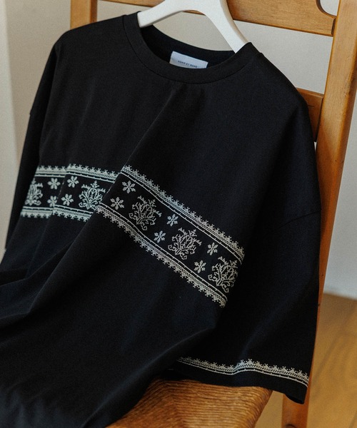 セール】クロスステッチ ボックスシルエット Tシャツ（Tシャツ