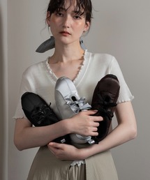 lawgy（ラウジー）の「different material double ribbon