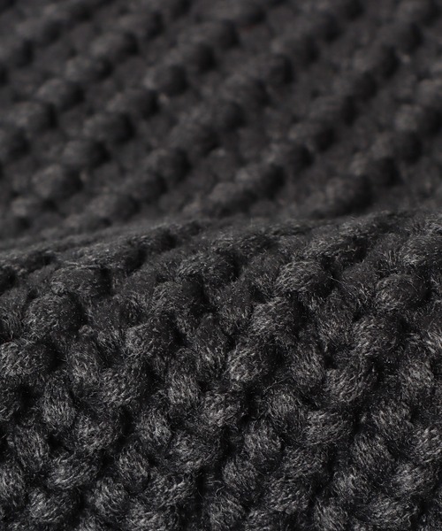 ROOPTOKYO（ループトウキョウ）の「マフラー  ケーブル編み  ユニセックス（マフラー・メンズ・カーキ/グリーン・FREE）」の7枚目の写真