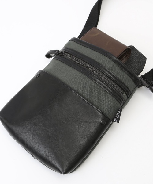 Rename（リネーム）の「Rename village 2wayシザーケース（ボディバッグ/ウエストポーチ・レディース・ブラック/キャメル・FREE）」の10枚目の写真