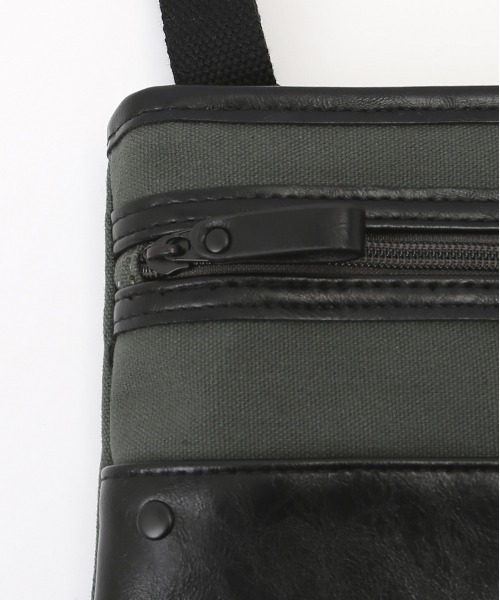 Rename（リネーム）の「Rename village 2wayシザーケース（ボディバッグ/ウエストポーチ・レディース・ブラック/キャメル・FREE）」の13枚目の写真