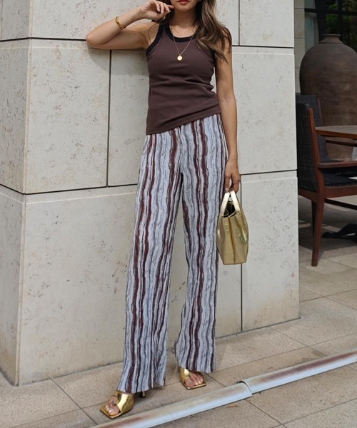 esutoreja（エストレジャ）の「バイカラータンクトップ（タンクトップ・レディース・ホワイト/ブラウン/ベージュ/ブラック・FREE）」の16枚目の写真