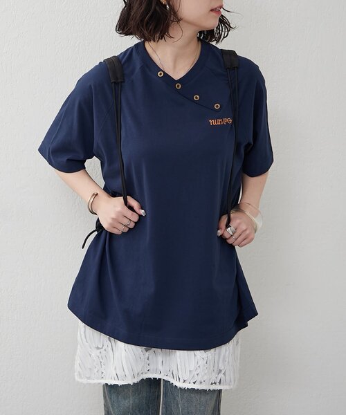 NUNIFE（ユニフィー）の「【NUNIFE】ラグランアシメヘンリーＴ（Tシャツ/カットソー・レディース・オフホワイト/スミクロ/ネイビー・FREE）」の3枚目の写真