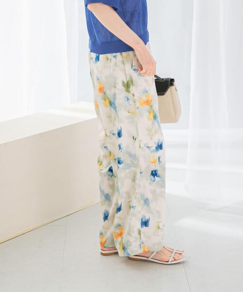 URBAN RESEARCH ROSSO WOMEN（アーバンリサーチ　ロッソ）の「フラワープリントイージーパンツ（その他パンツ・レディース・その他1・38）」の4枚目の写真