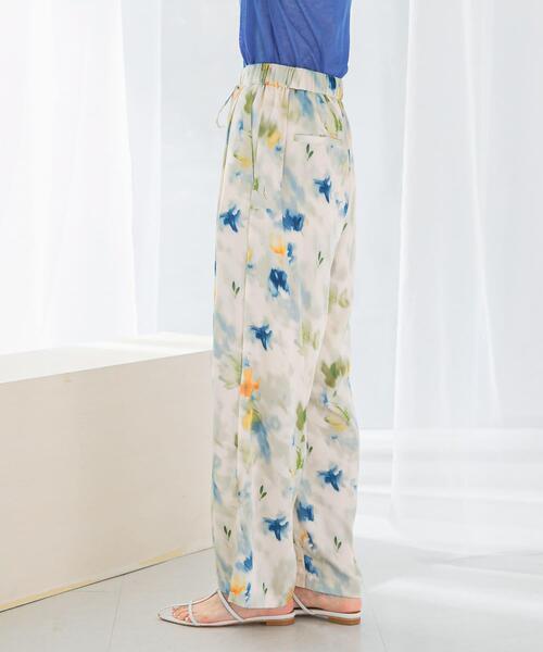 URBAN RESEARCH ROSSO WOMEN（アーバンリサーチ　ロッソ）の「フラワープリントイージーパンツ（その他パンツ・レディース・その他1・38）」の8枚目の写真