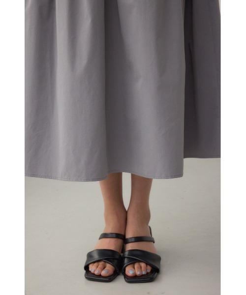 AZUL by moussy（アズールバイマウジー）の「インナーSETフロントギャザーキャミワンピース（ワンピース・レディース・ダークベージュ/ブラック/グレー・SMALL/MEDIUM）」の12枚目の写真
